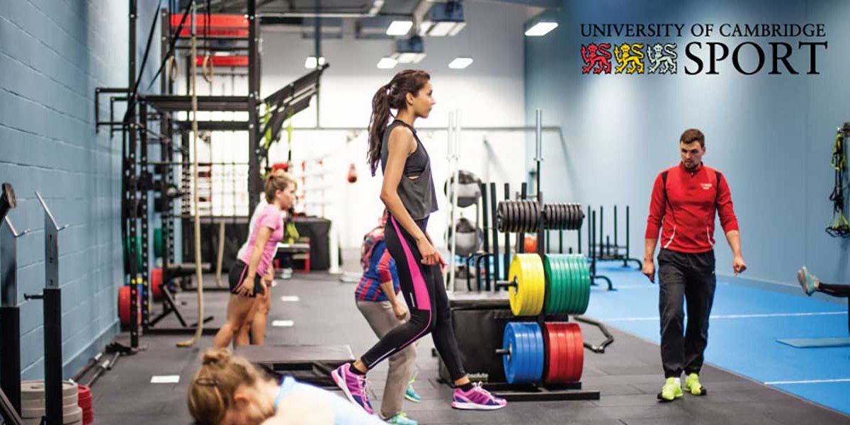People working out at a gym.