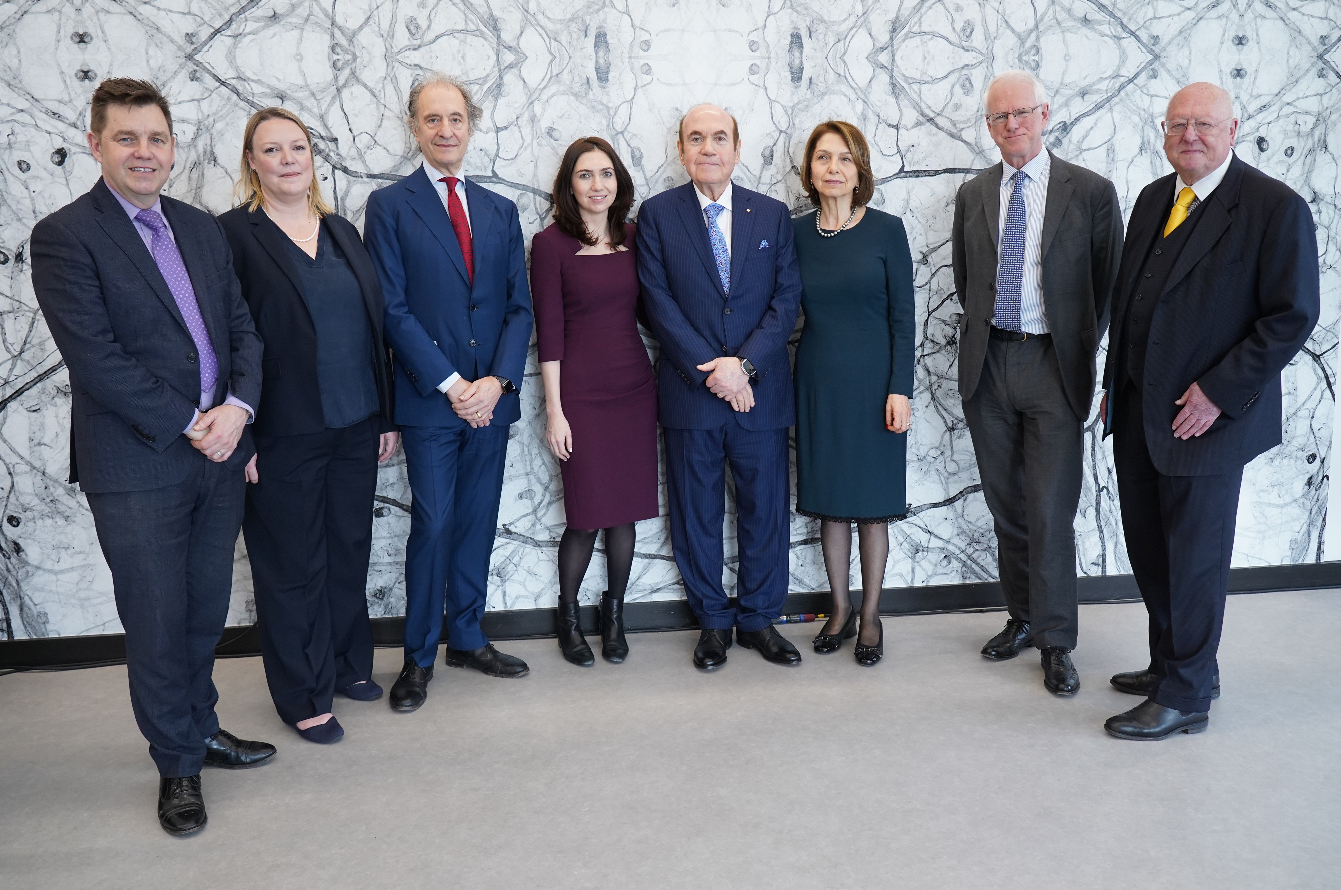Honored guests at the dedication of the Victor Phillip Dahdaleh Heart and Lung Research Institute