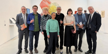 Exhibition artists at the opening of Artists for Kettle’s Yard. (Left to right) Kettle’s Yard Director Andrew Nairne, Jethro Buck, Jennifer Lee, Rana Begum, Sunil Gupta, Caroline Walker, Issam Kourbaj, and The Right Honourable Lord Chris Smith, Chancellor of the University of Cambridge Courtesy of Kettle’s Yard.
