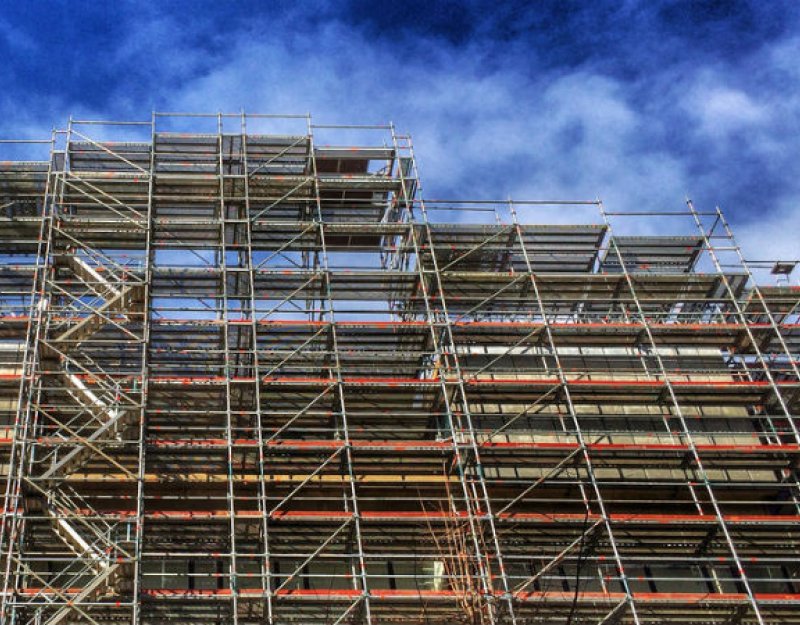 Image of building with scaffolding