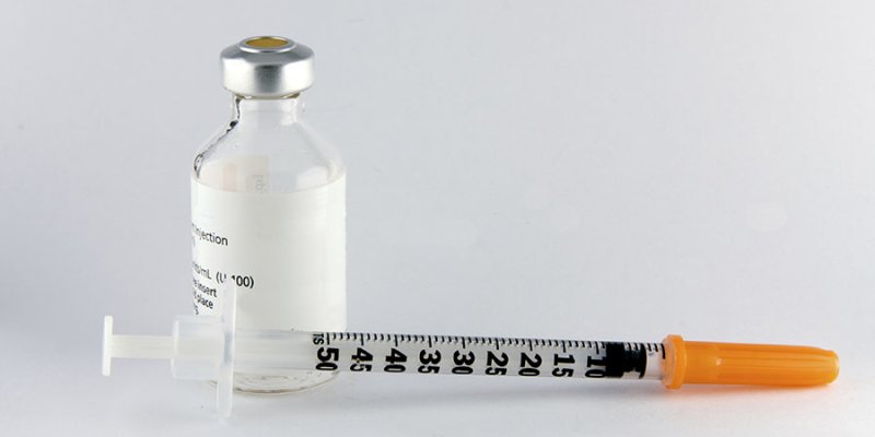 Syringe with vial