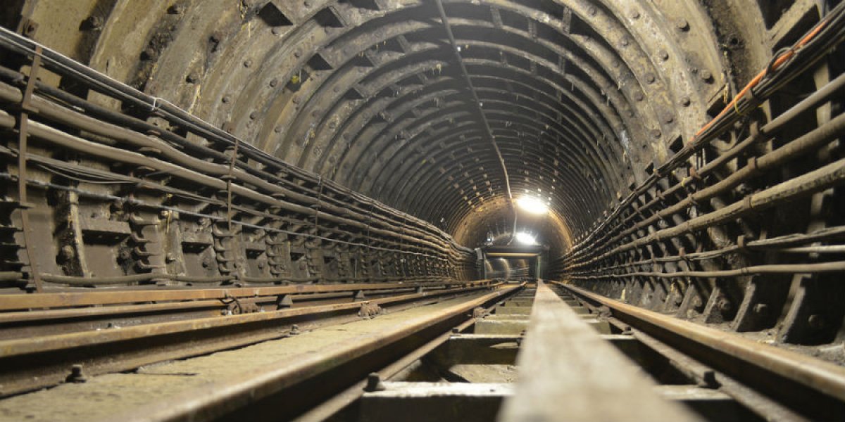 Engineering: old iron tunnel to be made 'smart'