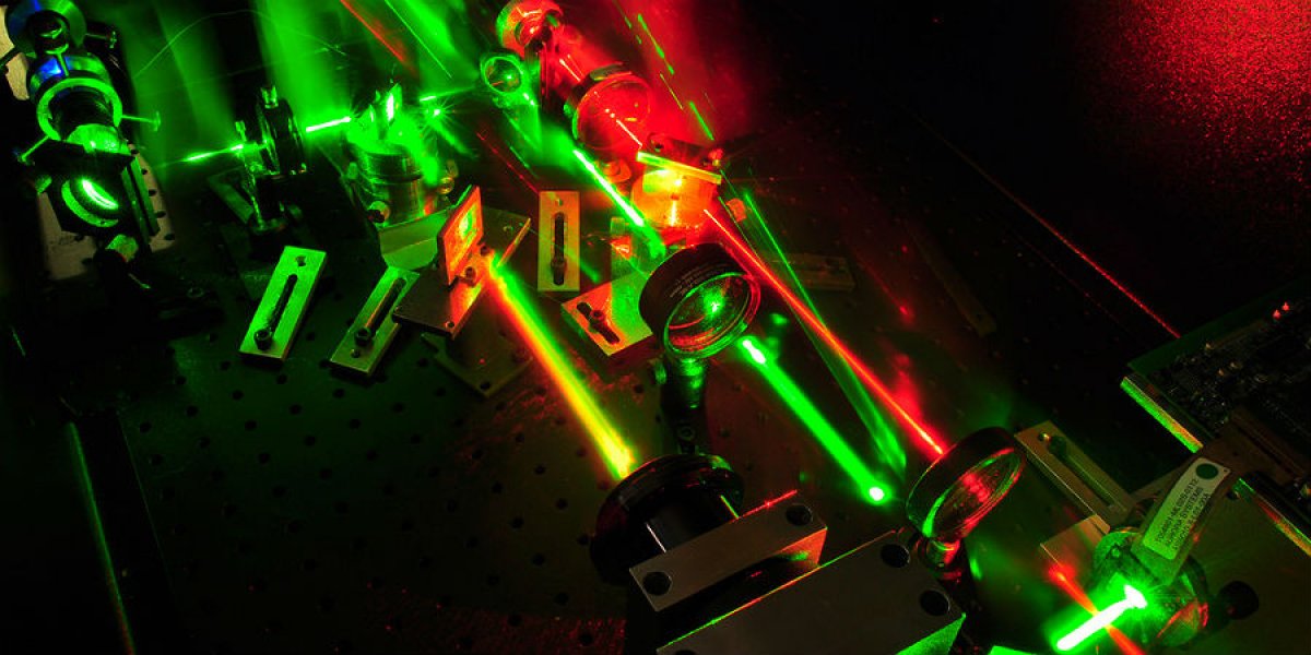 Holographic projector, Centre for Applied Photonics and Electronics
