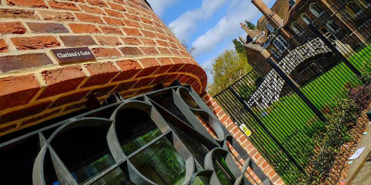 Queens' College porters' lodge